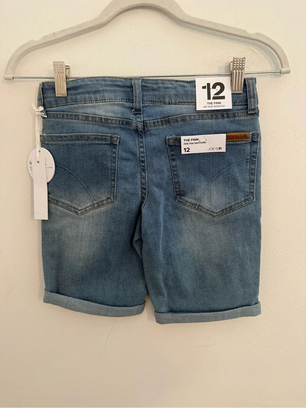 Joe’s Jeans Girls 12 The Finn Denim Bermuda Shorts NWT Stretch Cuffed